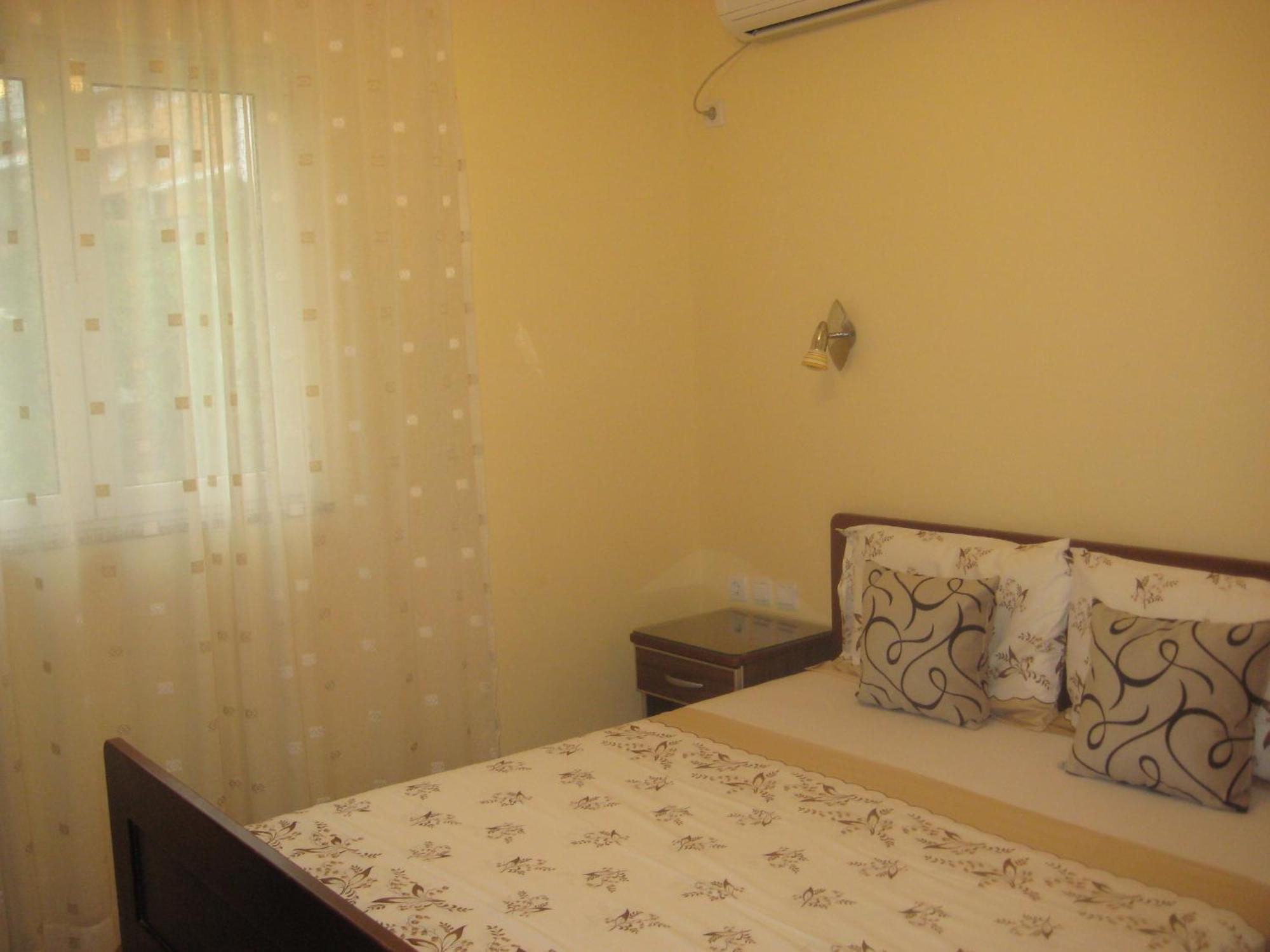 Apartmani Becici Cameră foto